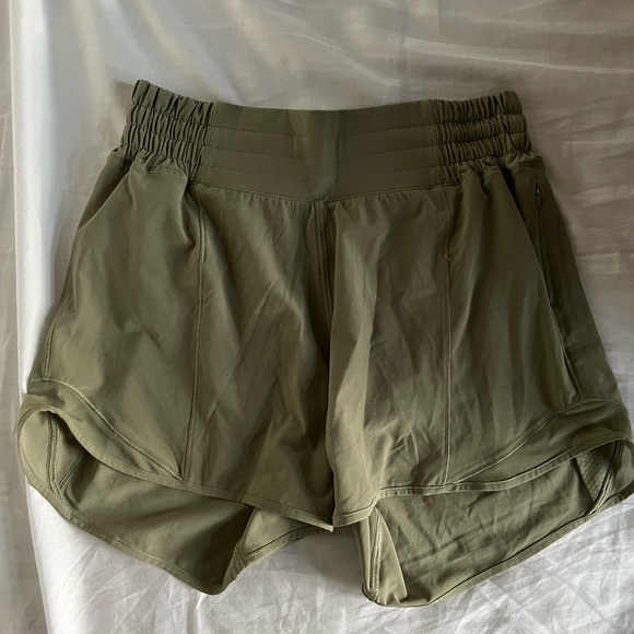 Lululemon hotty hot shorts - Picture 2 of 3